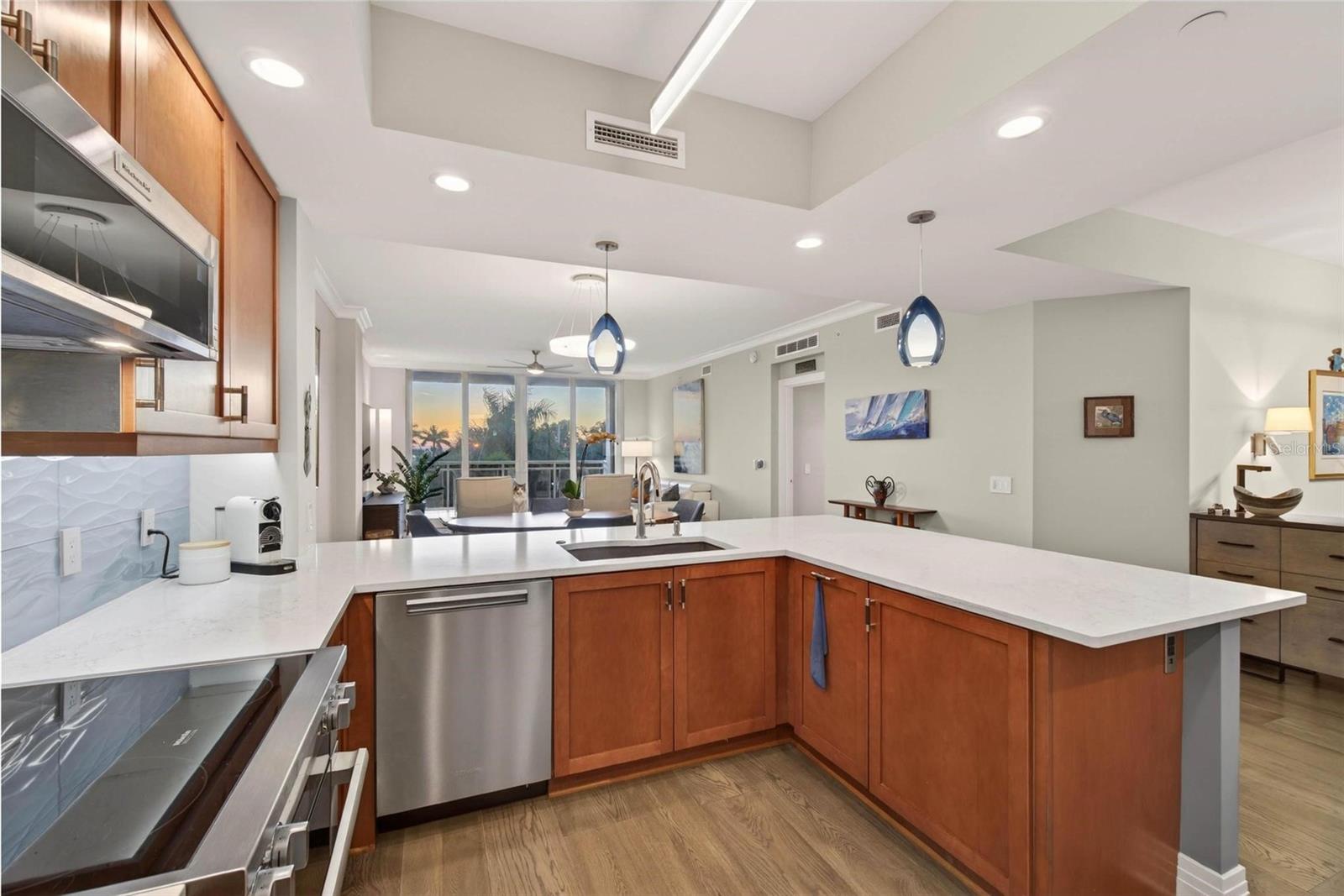 1325 SNELL ISLE BLVD NE #302, ST PETERSBURG, FL — photo 6