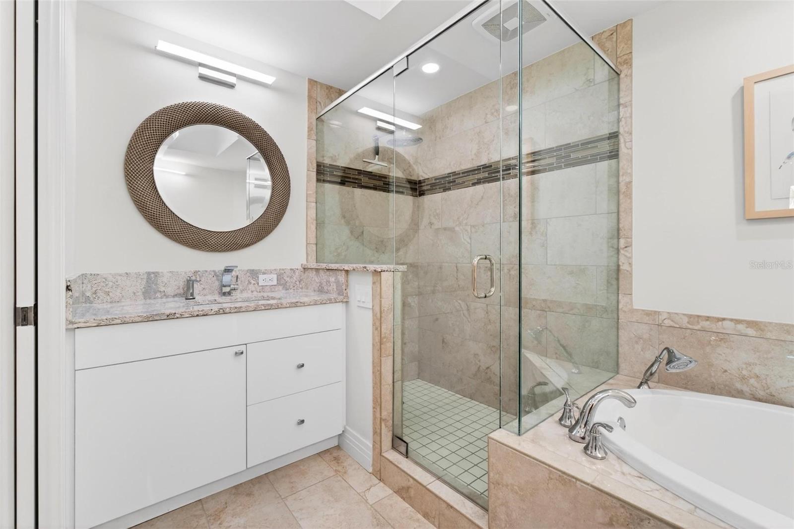 1325 SNELL ISLE BLVD NE #302, ST PETERSBURG, FL — photo 21
