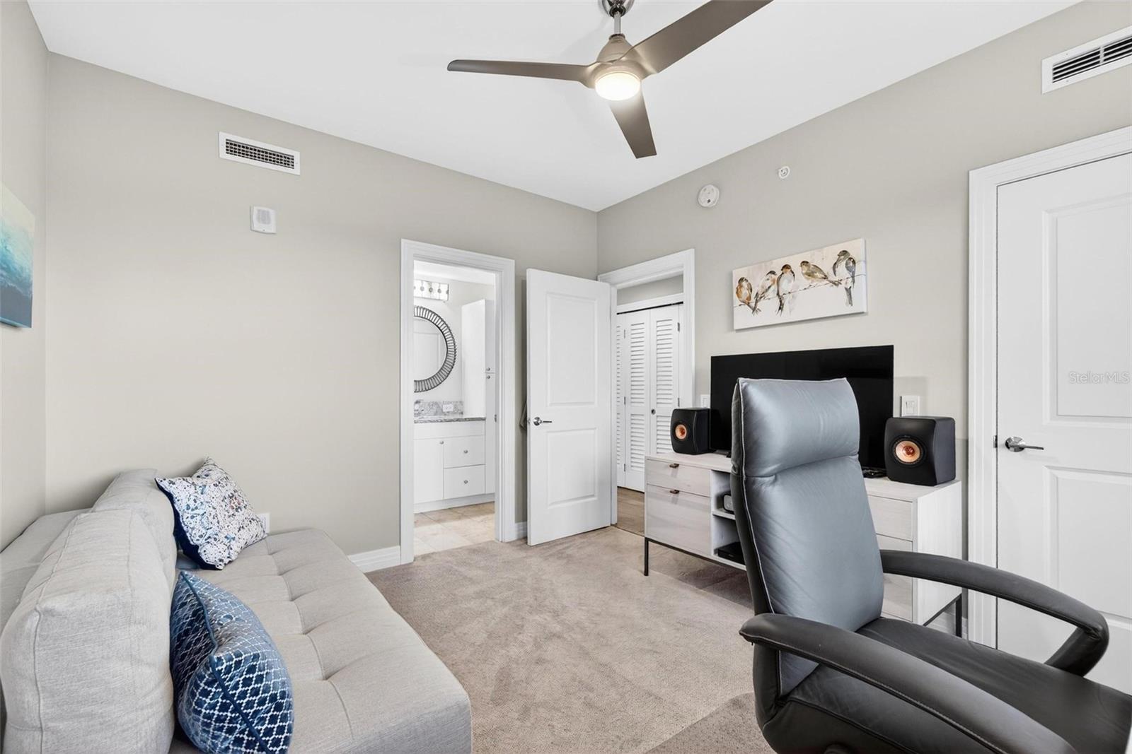 1325 SNELL ISLE BLVD NE #302, ST PETERSBURG, FL — photo 30