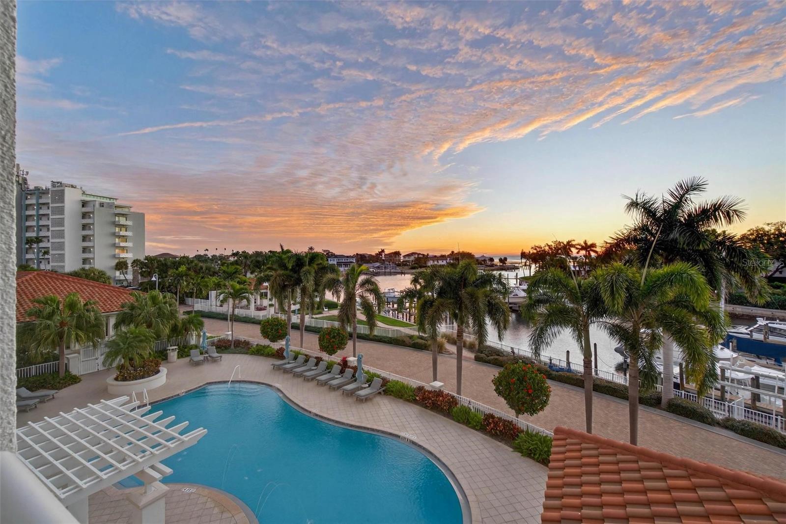 1325 SNELL ISLE BLVD NE #302, ST PETERSBURG, FL — photo 4