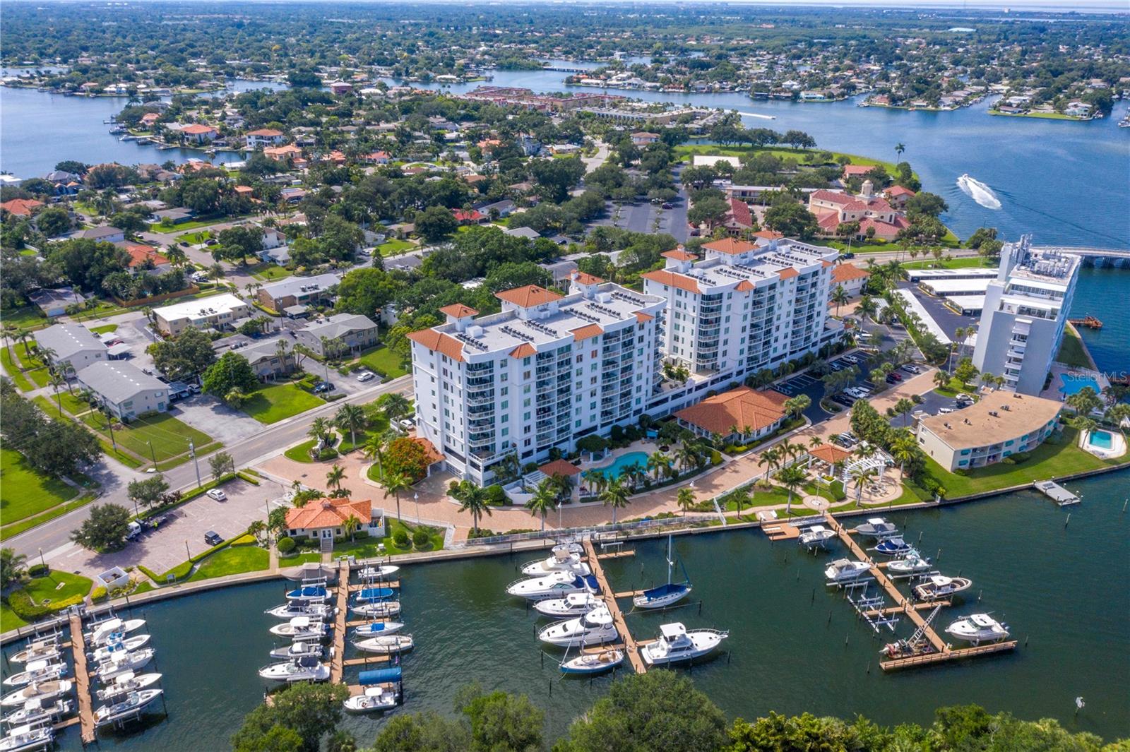 1325 SNELL ISLE BLVD NE #302, ST PETERSBURG, FL — photo 2