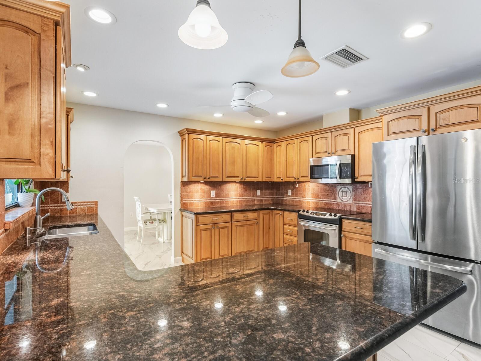 4725 GREENCROFT RD, SARASOTA, FL — photo 9