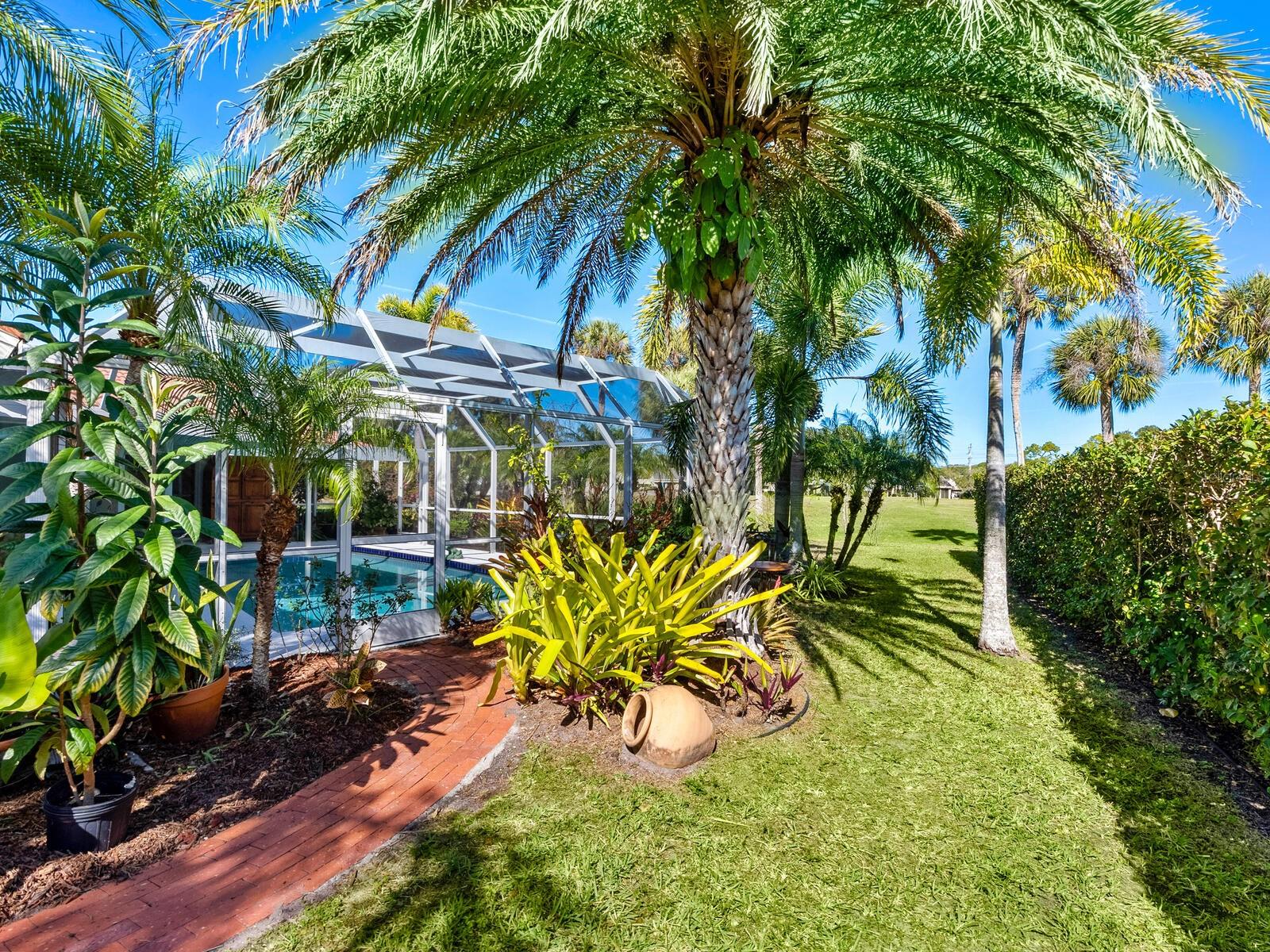 4725 GREENCROFT RD, SARASOTA, FL — photo 17