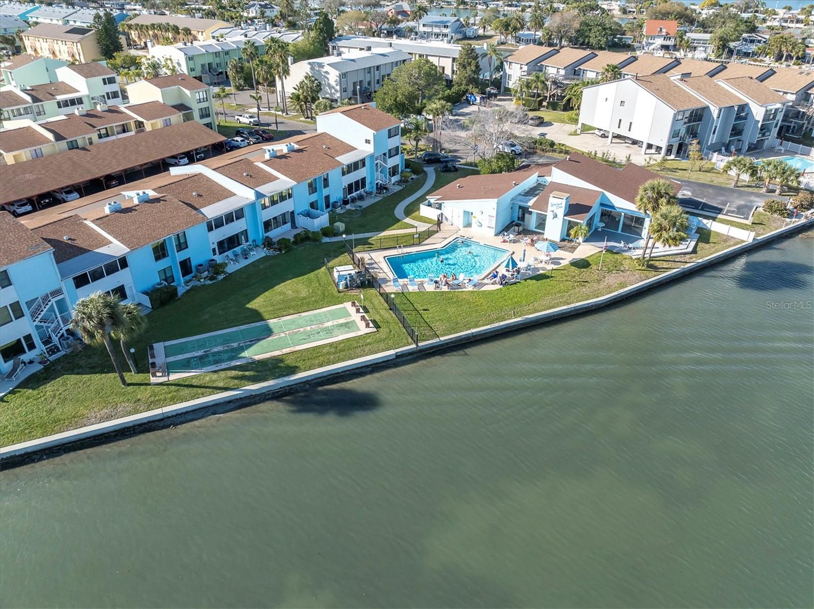 1 WINDRUSH BLVD #87, INDIAN ROCKS BEACH, FL — photo 38
