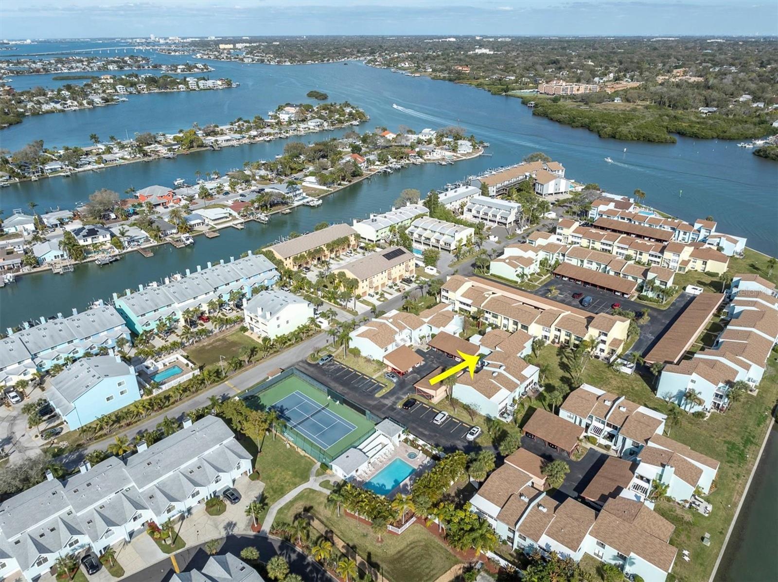 1 WINDRUSH BLVD #87, INDIAN ROCKS BEACH, FL — photo 48