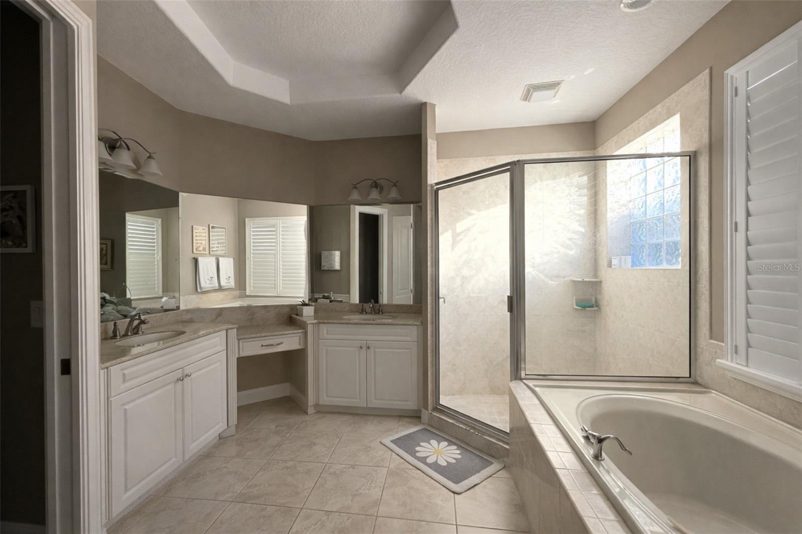 10127 TRIA DR, WEEKI WACHEE, FL — photo 18