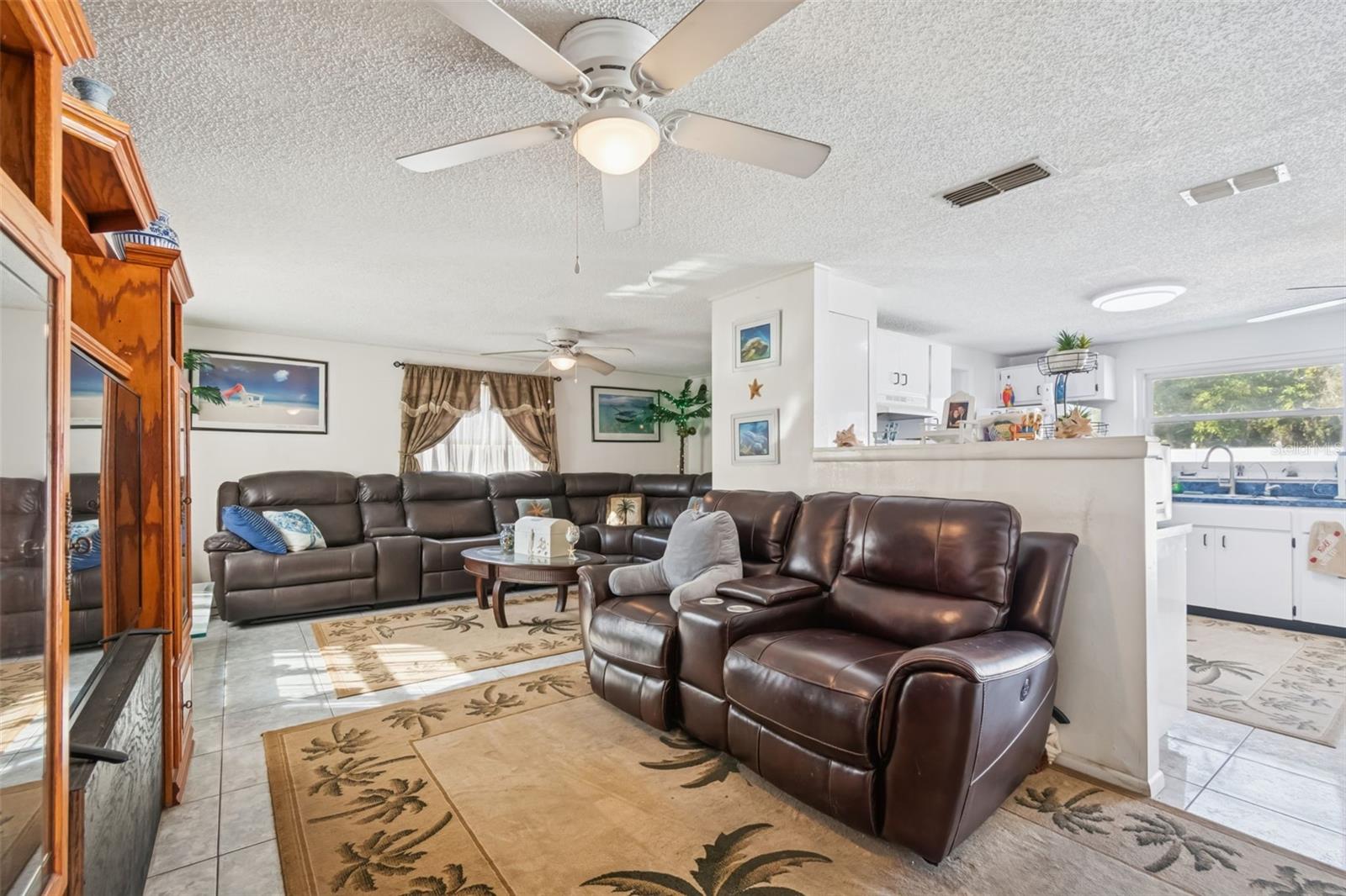 6503 AMUNDSON CT, TAMPA, FL — photo 15