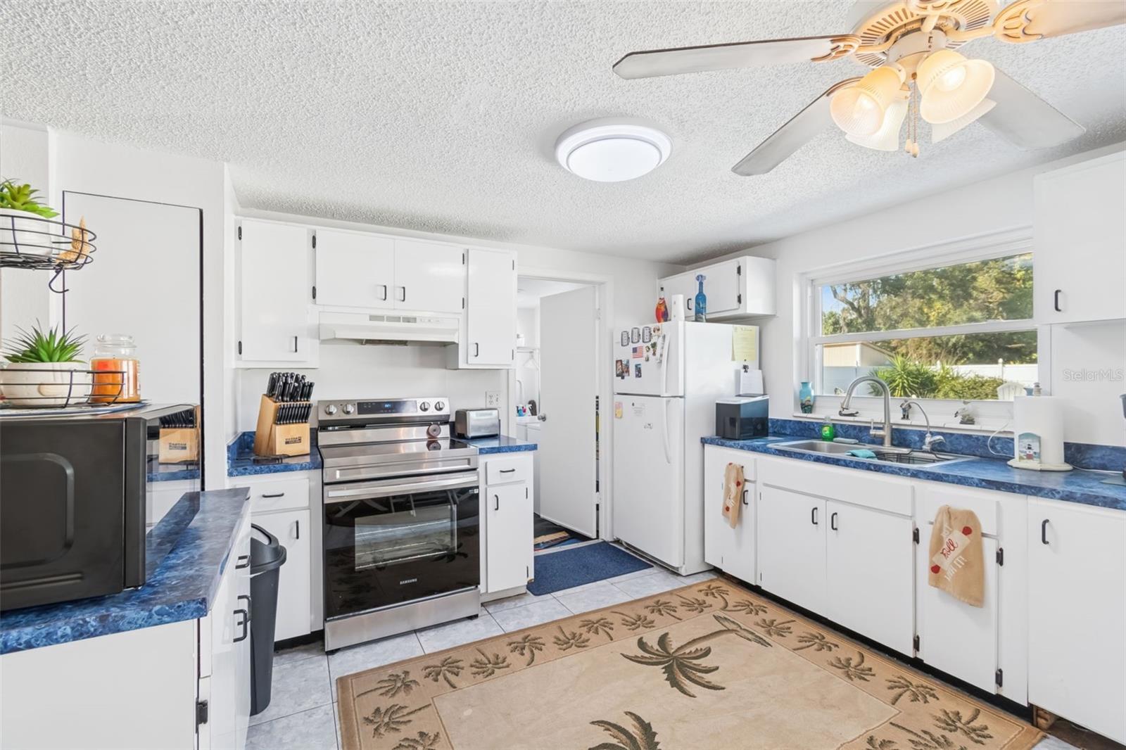 6503 AMUNDSON CT, TAMPA, FL — photo 22