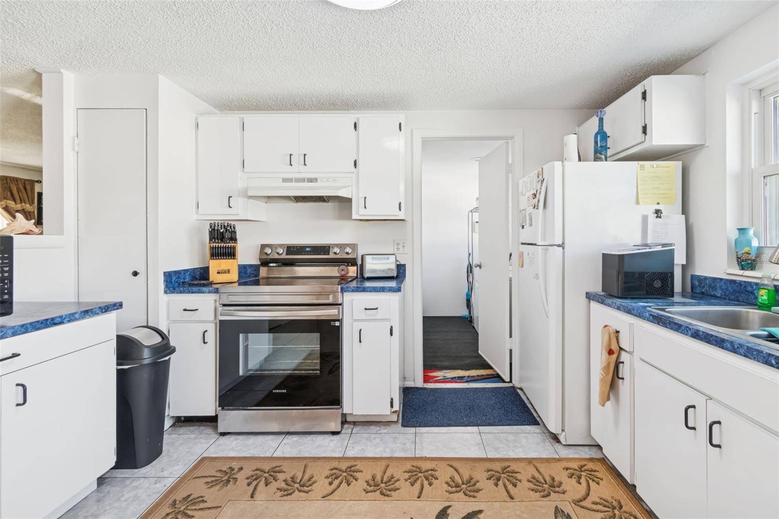 6503 AMUNDSON CT, TAMPA, FL — photo 24