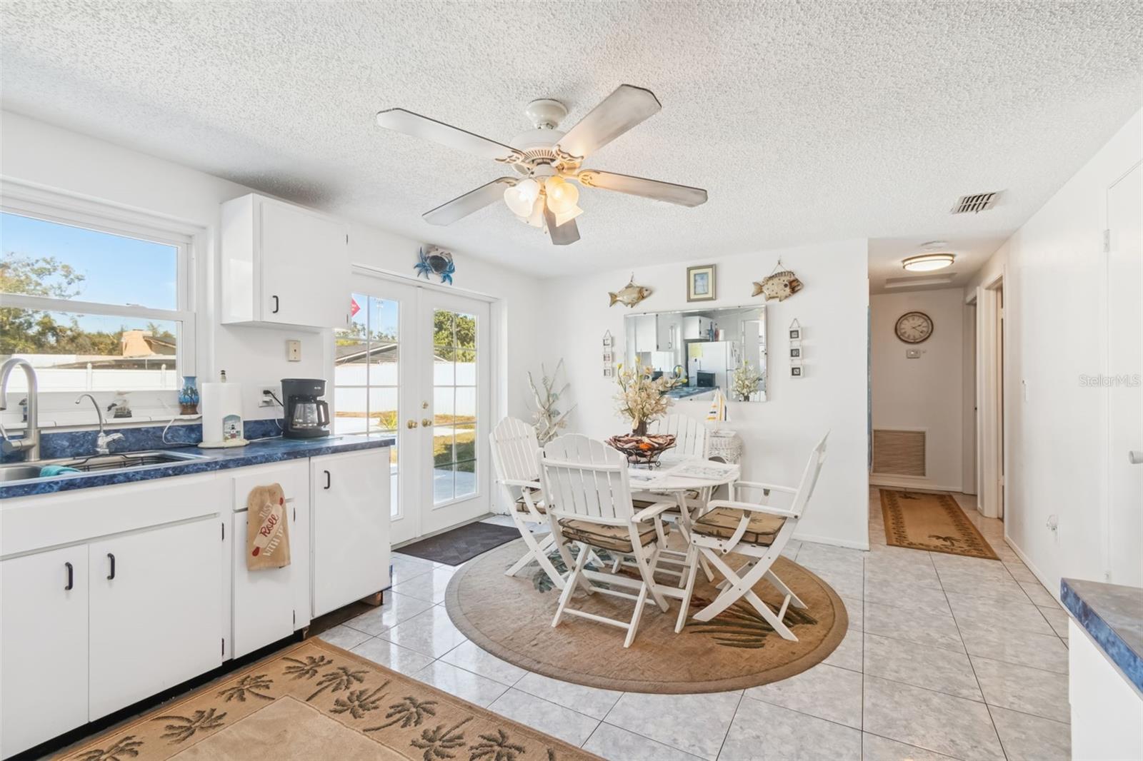 6503 AMUNDSON CT, TAMPA, FL — photo 27