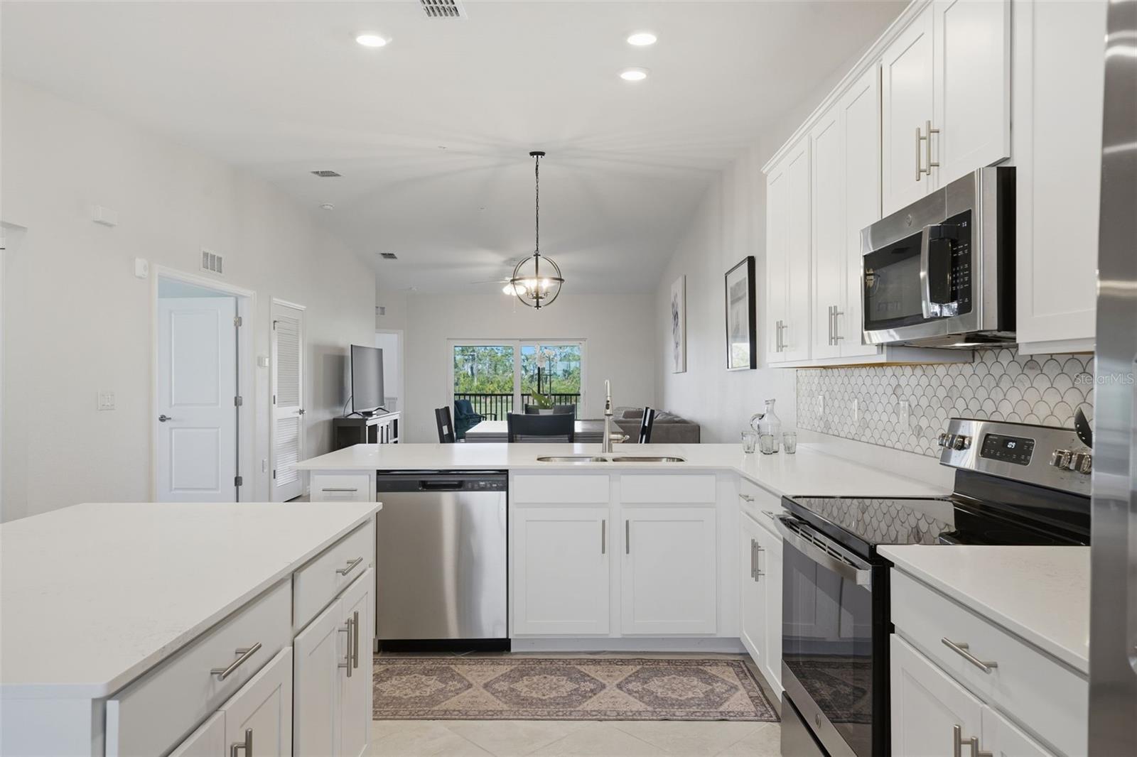 12440 WELLEN GOLF ST #201, VENICE, FL — photo 4