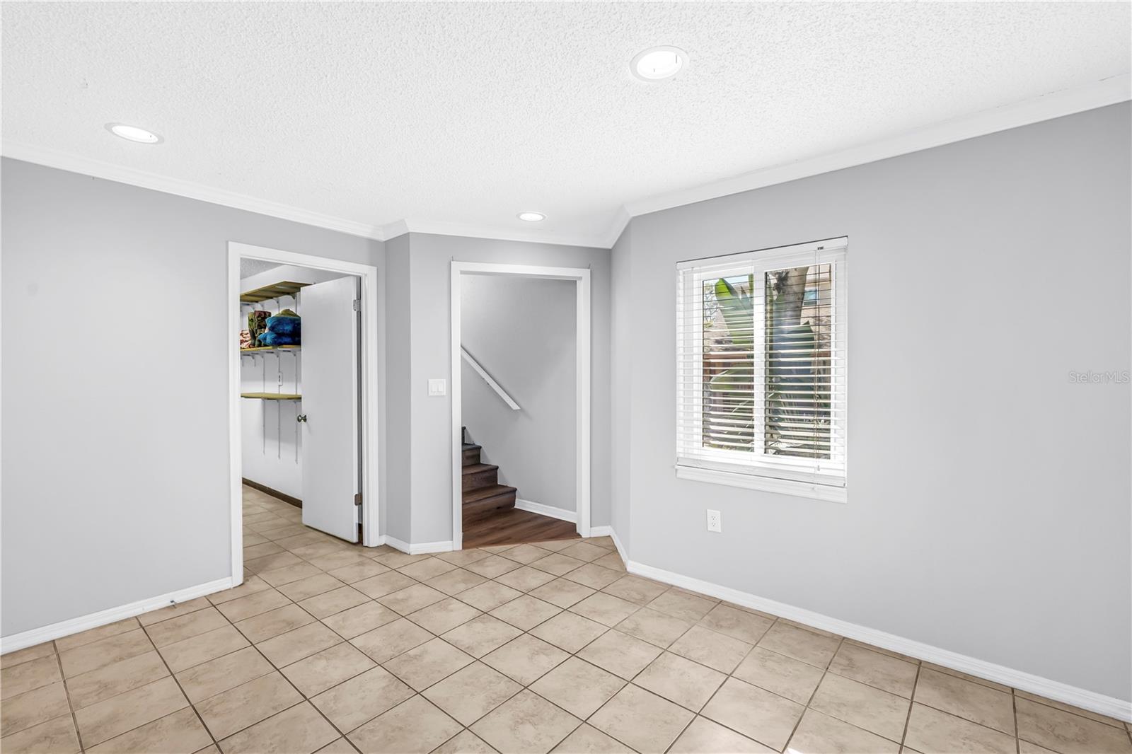 110 29TH AVE N, ST PETERSBURG, FL — photo 9