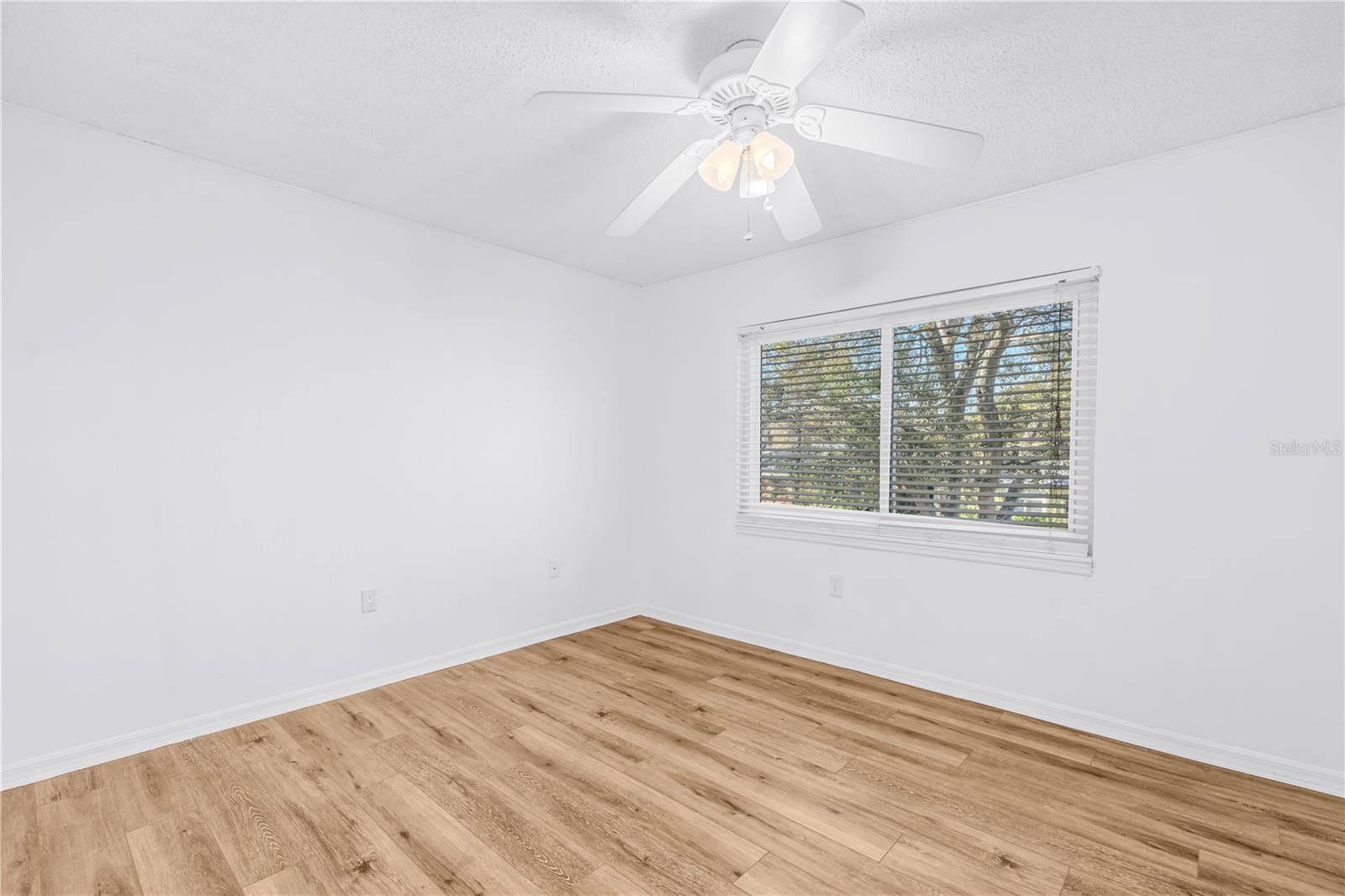 110 29TH AVE N, ST PETERSBURG, FL — photo 30