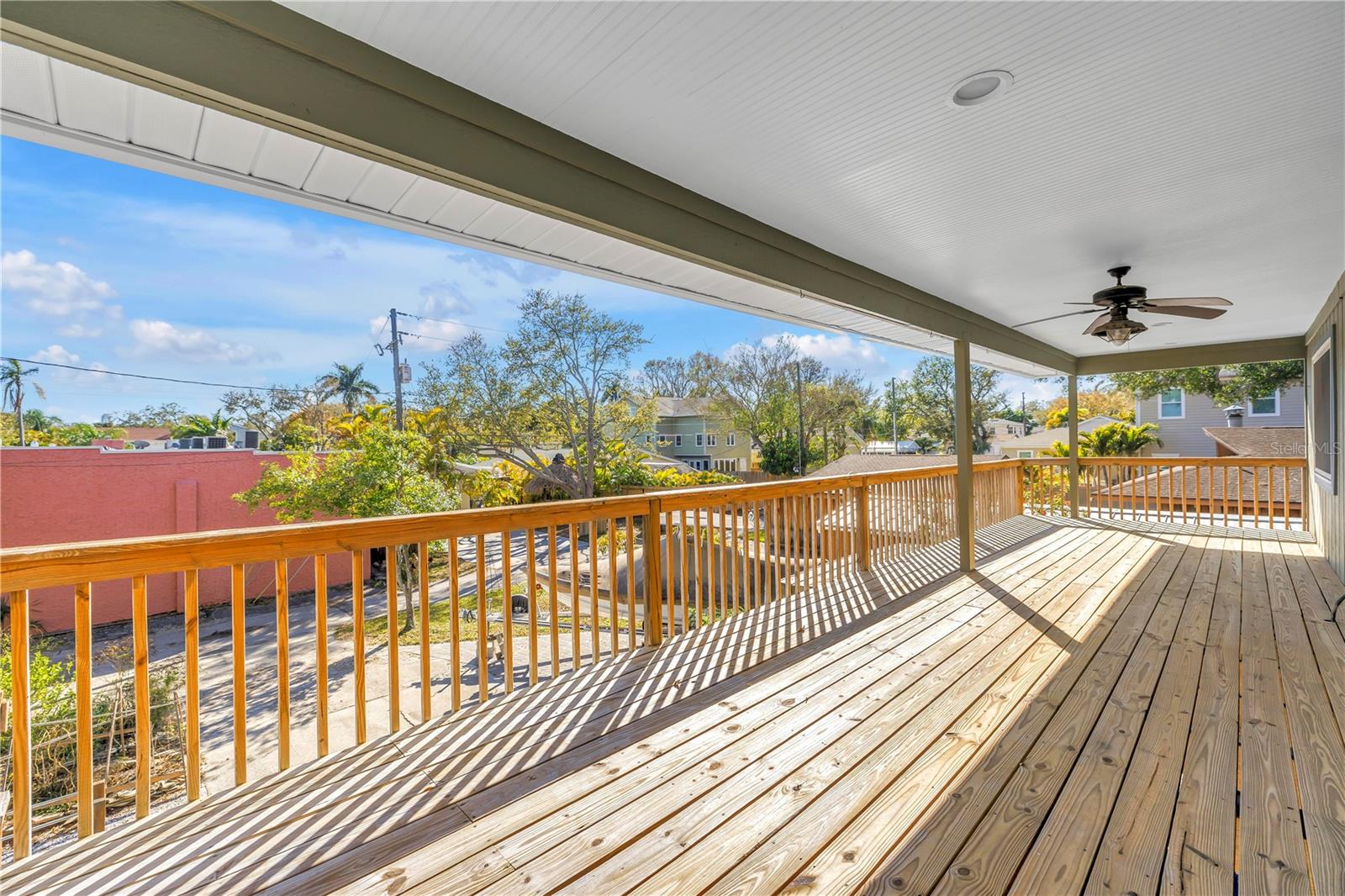 110 29TH AVE N, ST PETERSBURG, FL — photo 32