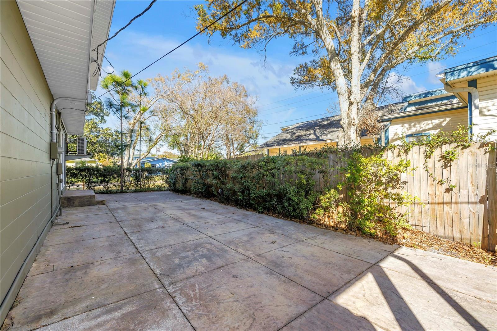 110 29TH AVE N, ST PETERSBURG, FL — photo 36