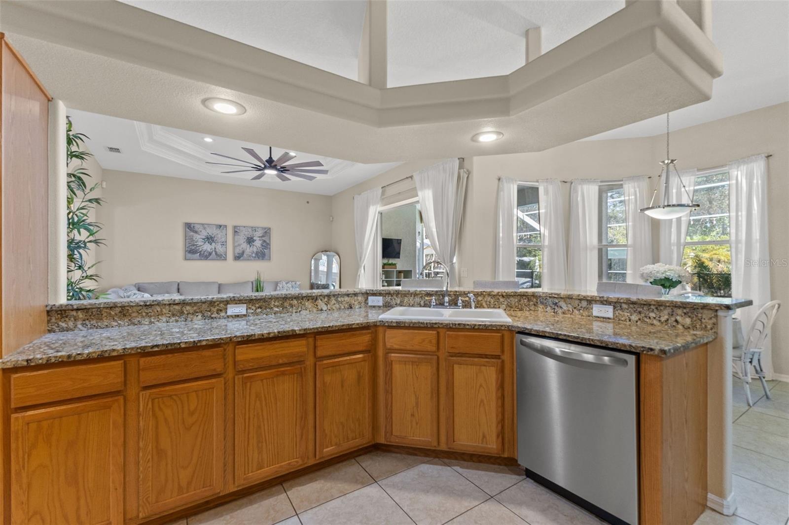 14071 LINDEN DR, SPRING HILL, FL — photo 21