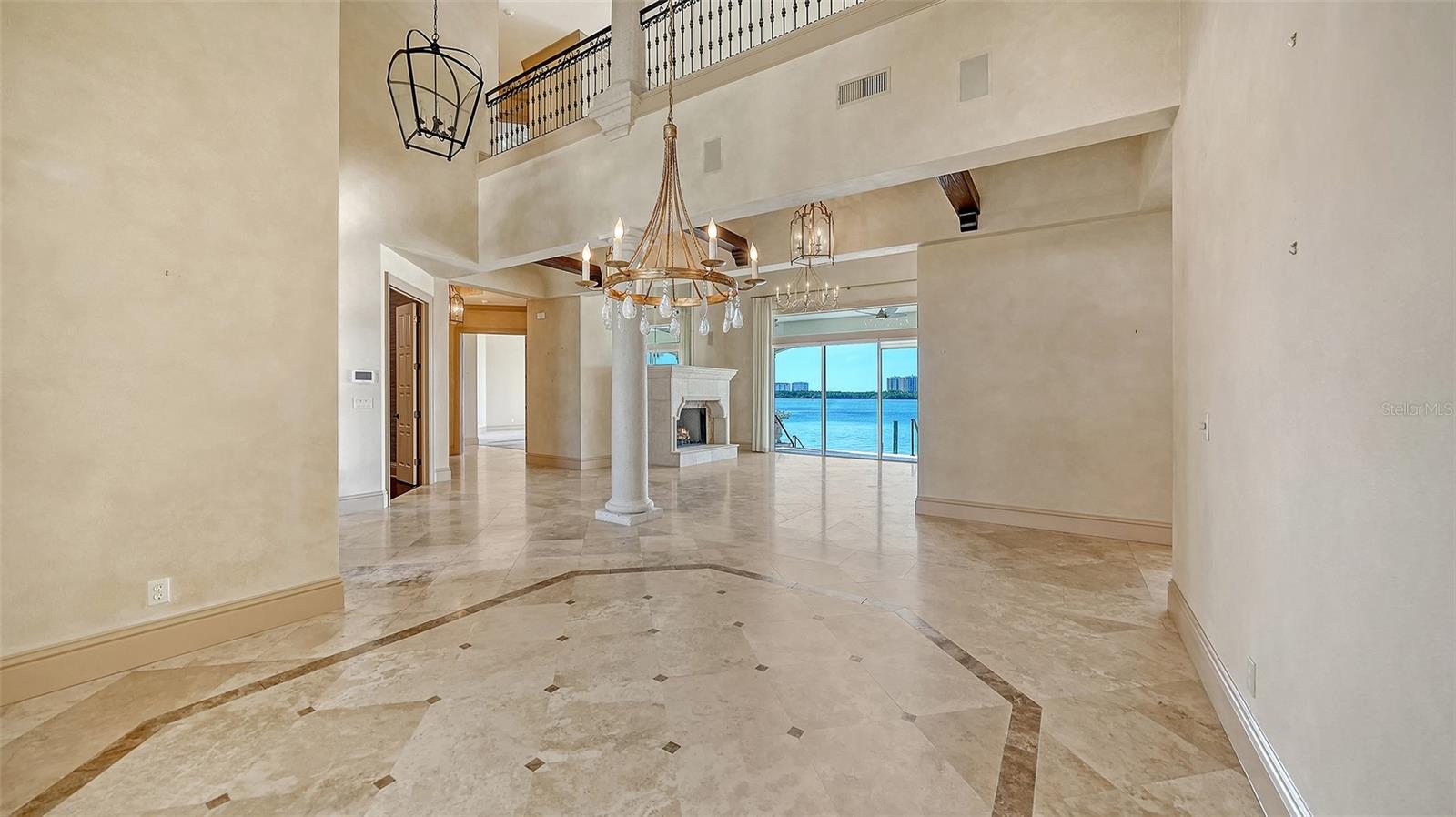 570 S SPOONBILL DR, SARASOTA, FL — photo 16
