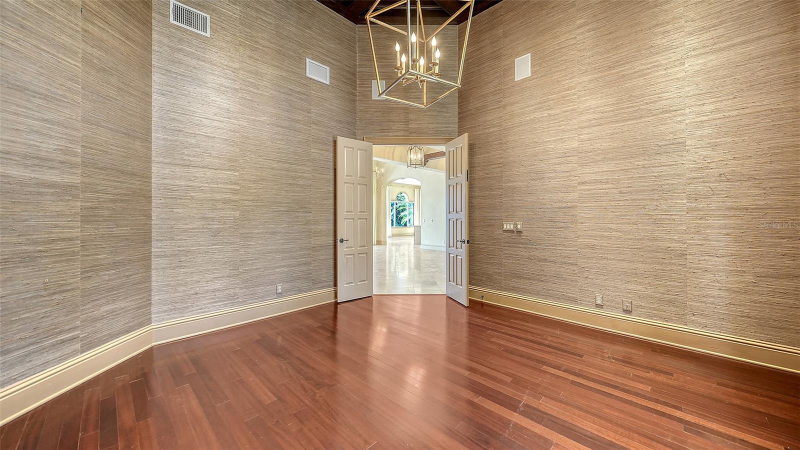 570 S SPOONBILL DR, SARASOTA, FL — photo 38