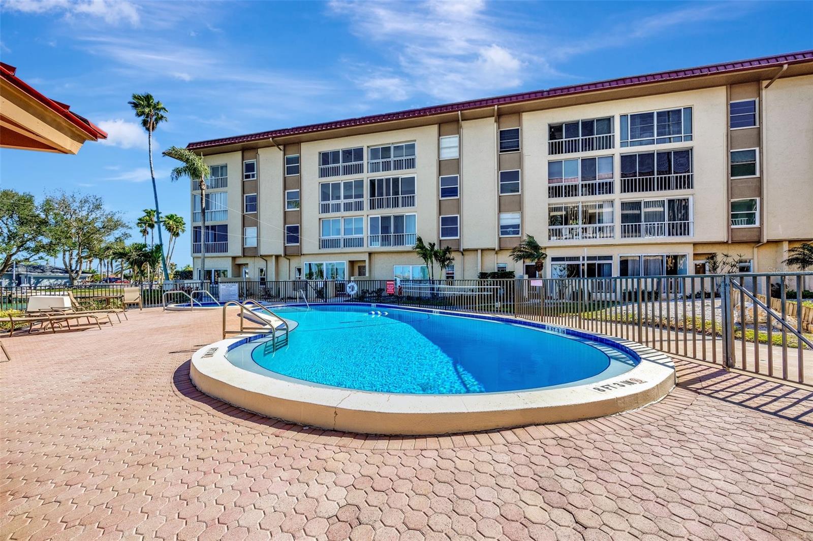 113 ISLAND WAY #241, CLEARWATER BEACH, FL — photo 6