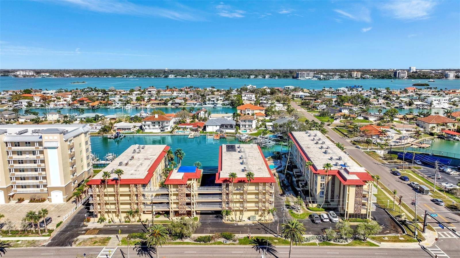 113 ISLAND WAY #241, CLEARWATER BEACH, FL — photo 41