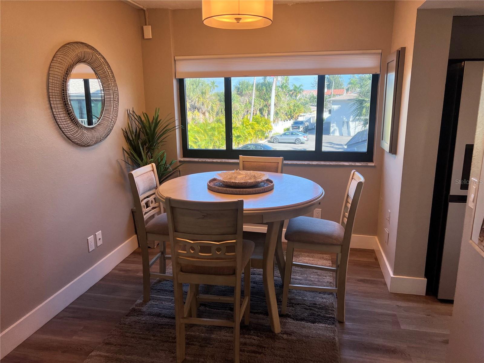 1001 POINT OF ROCKS RD #208, SARASOTA, FL — photo 3