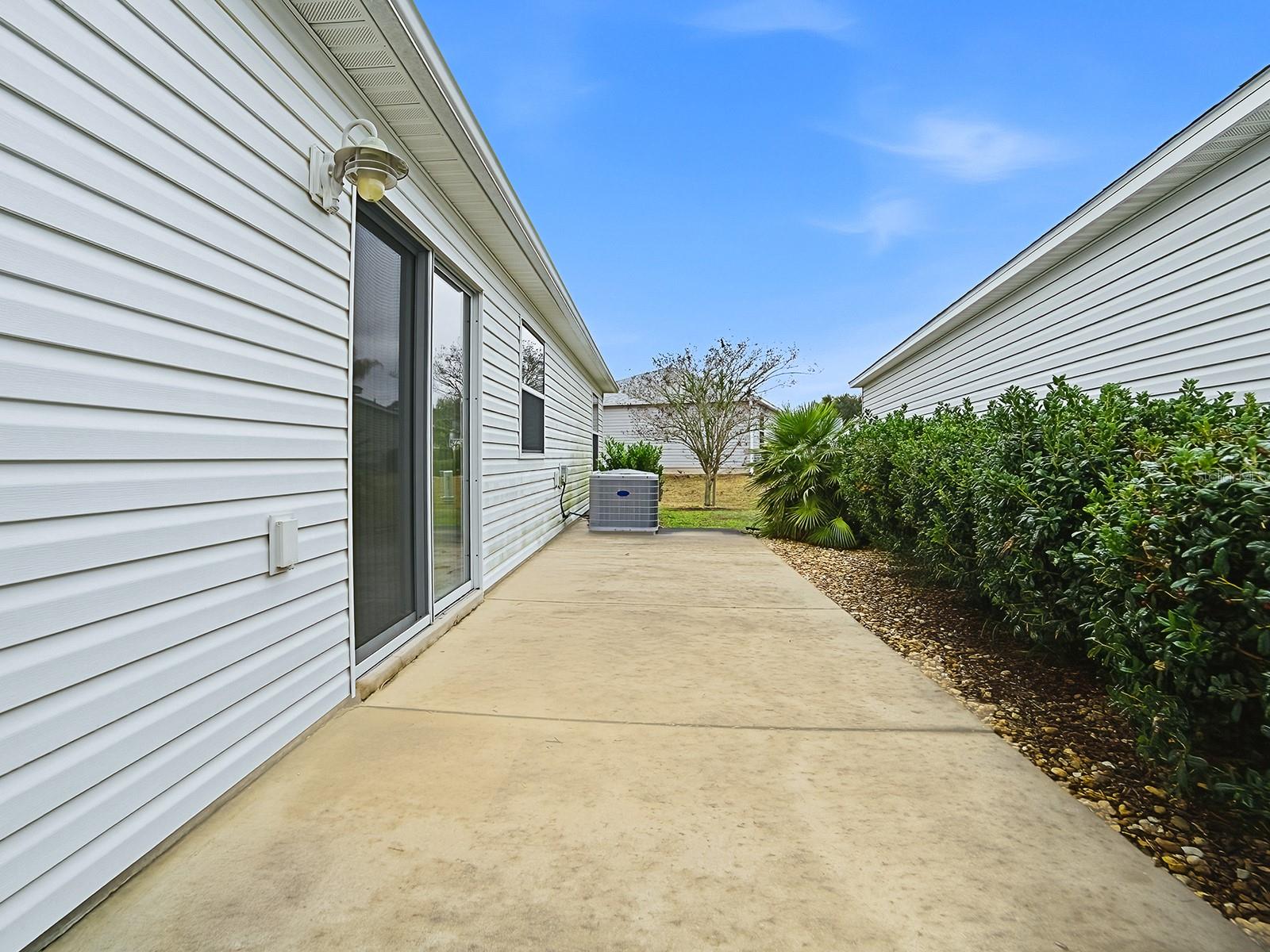 1692 INDIGO AVE, THE VILLAGES, FL — photo 5