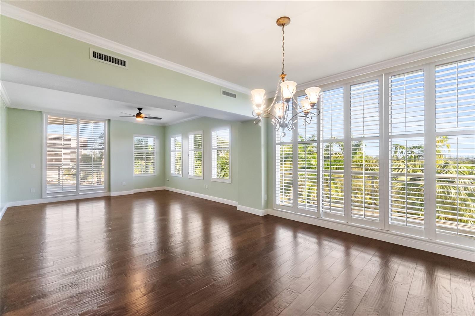 1300 BENJAMIN FRANKLIN DR #305, SARASOTA, FL — photo 11