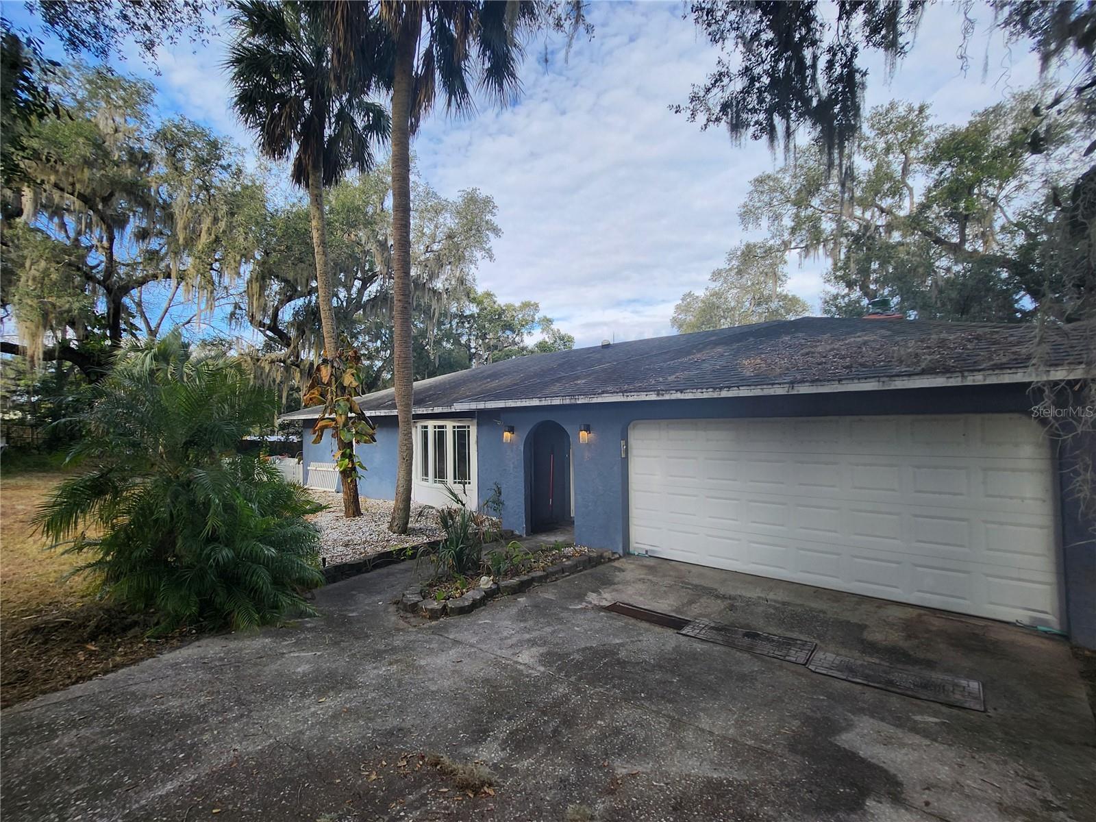 25 EMERALD DR, OCALA, FL