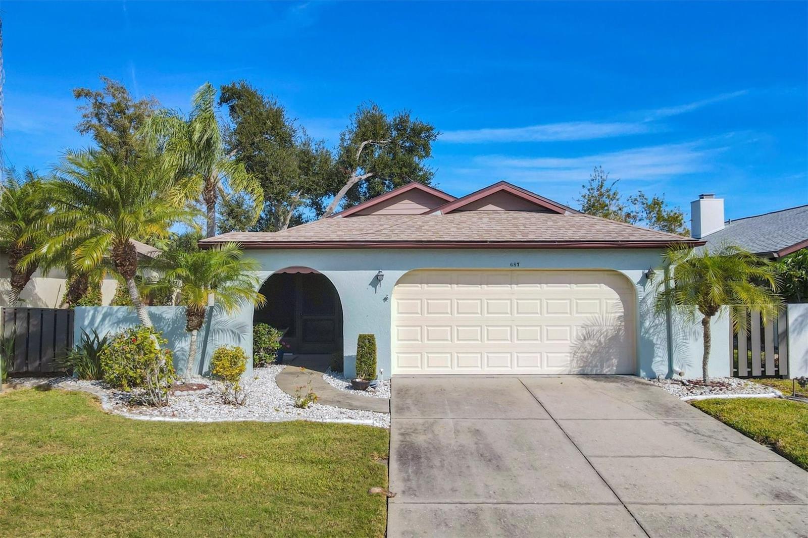 687 LINDEN DR, ENGLEWOOD, FL — photo 9