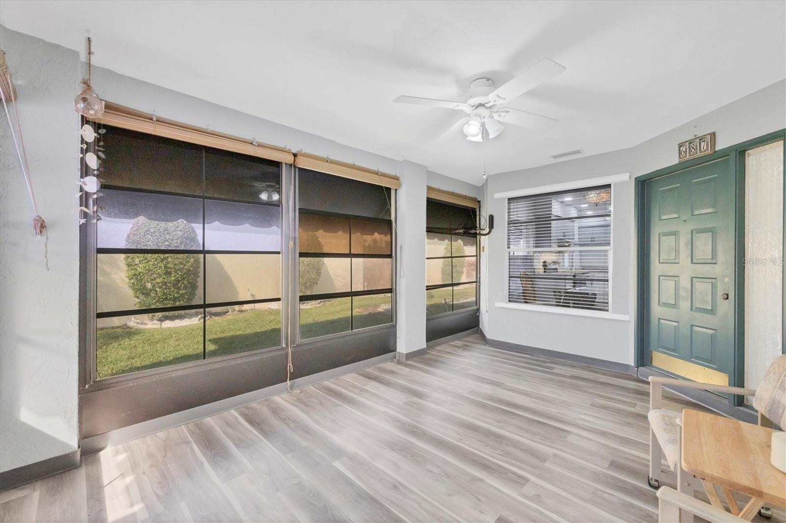 687 LINDEN DR, ENGLEWOOD, FL — photo 12