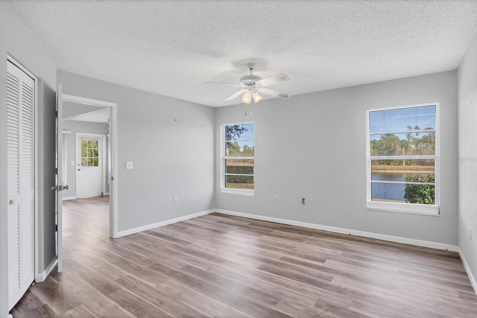 687 LINDEN DR, ENGLEWOOD, FL — photo 27