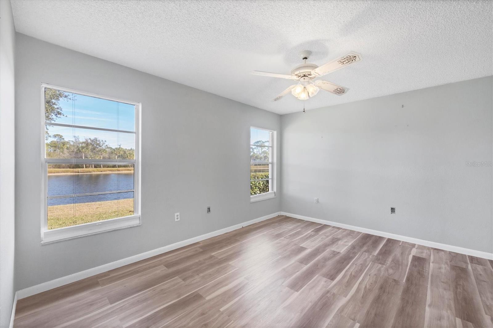 687 LINDEN DR, ENGLEWOOD, FL — photo 28