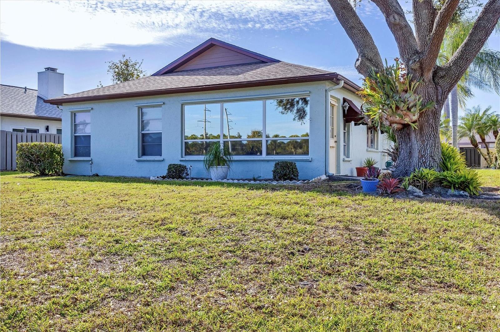 687 LINDEN DR, ENGLEWOOD, FL — photo 34