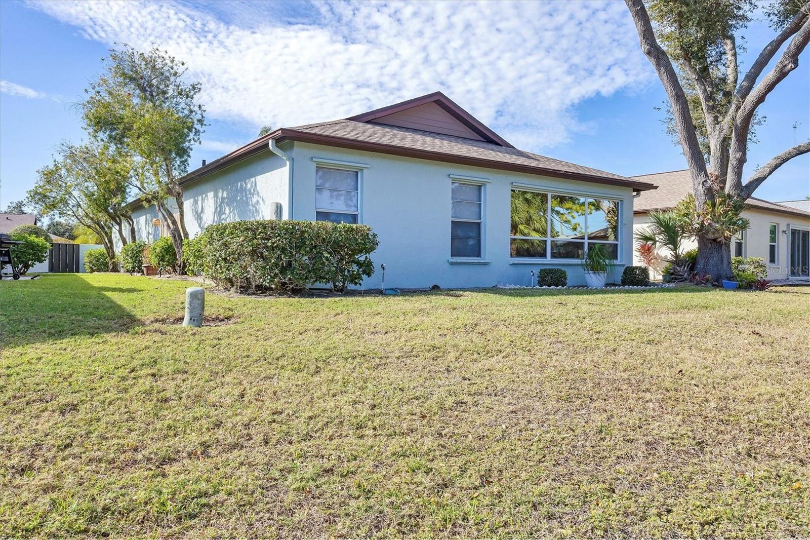687 LINDEN DR, ENGLEWOOD, FL — photo 35