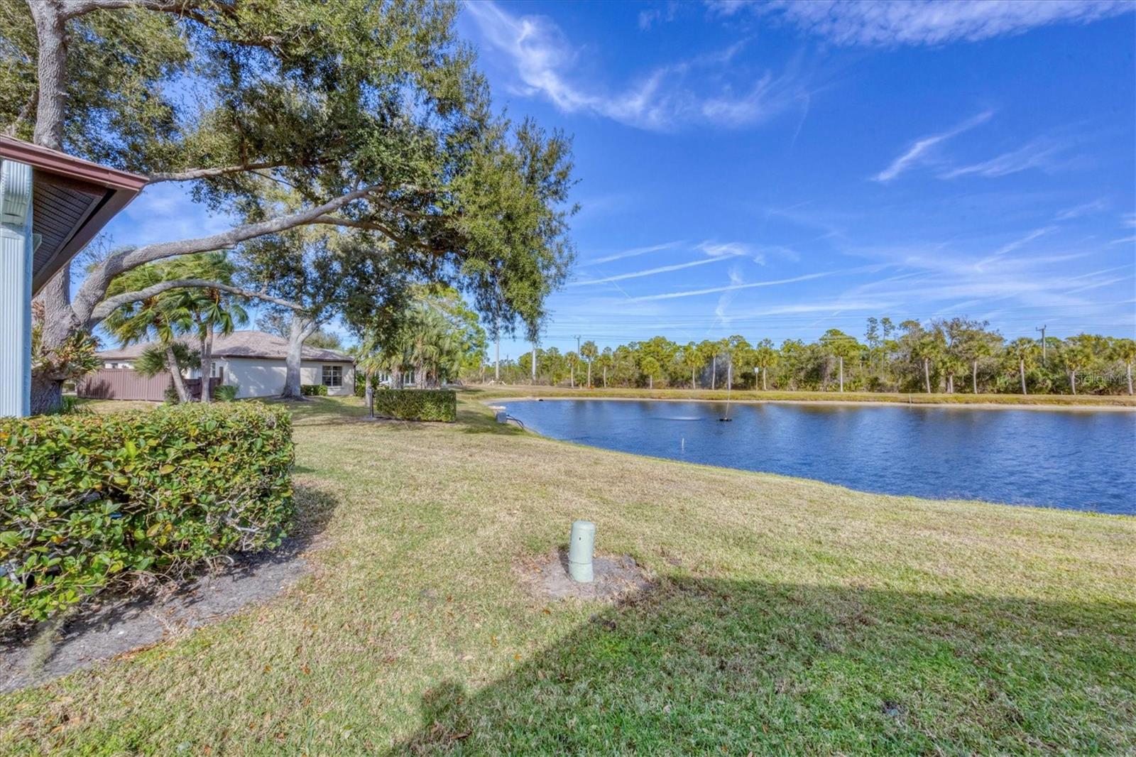 687 LINDEN DR, ENGLEWOOD, FL — photo 36