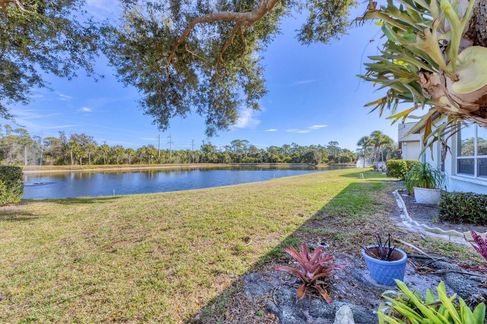 687 LINDEN DR, ENGLEWOOD, FL — photo 37