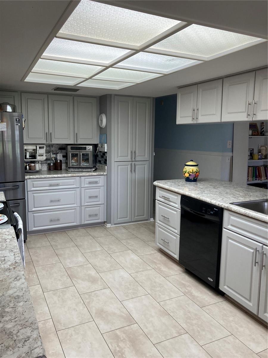 9902 ST. JOSEPH, NEW PORT RICHEY, FL — photo 10