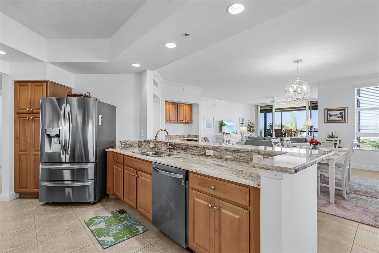 3321 SUNSET KEY CIR #309, PUNTA GORDA, FL — photo 16