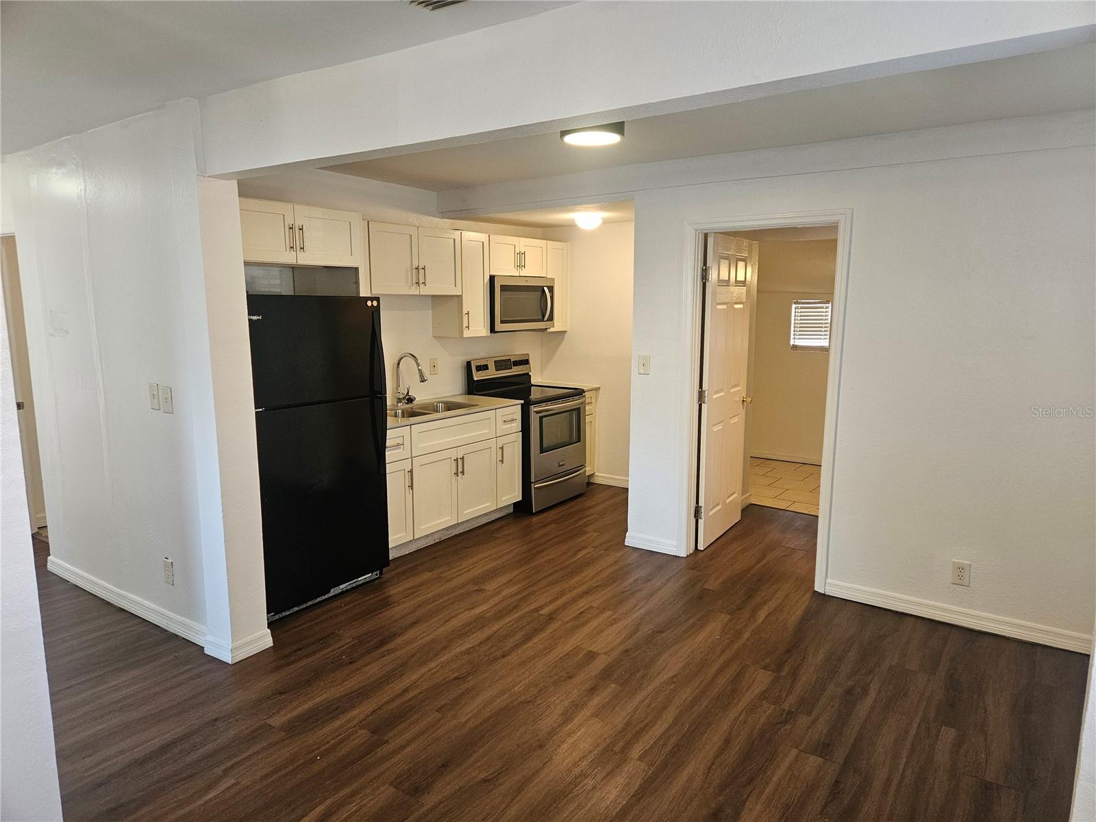 3450 17TH AVE S, ST PETERSBURG, FL — photo 2