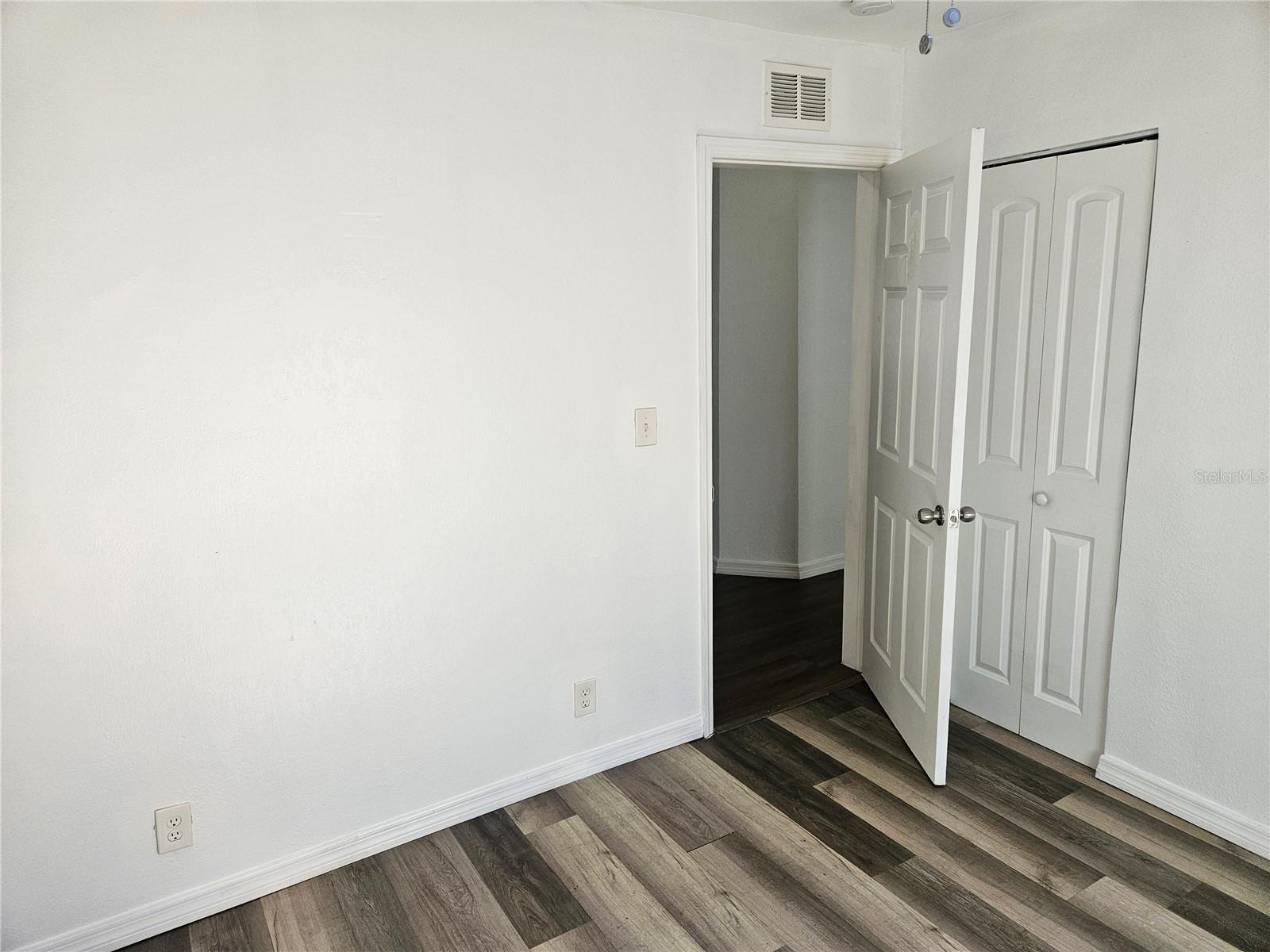 3450 17TH AVE S, ST PETERSBURG, FL — photo 9