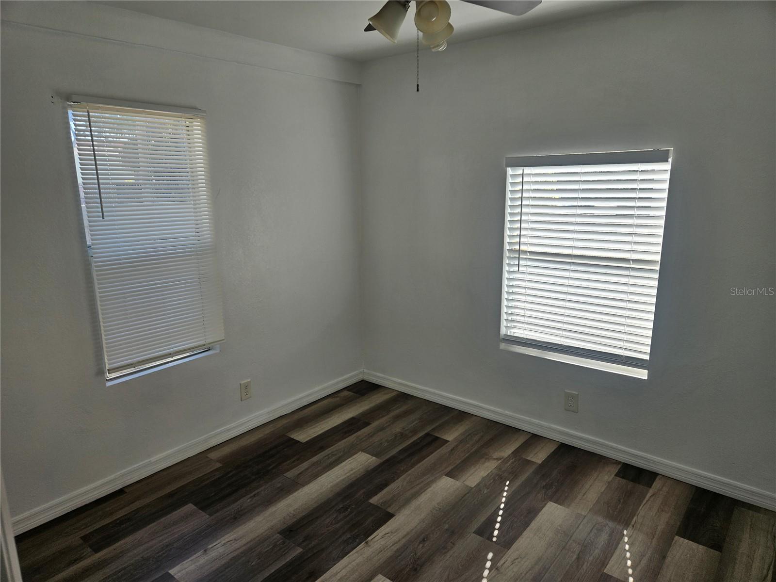 3450 17TH AVE S, ST PETERSBURG, FL — photo 10
