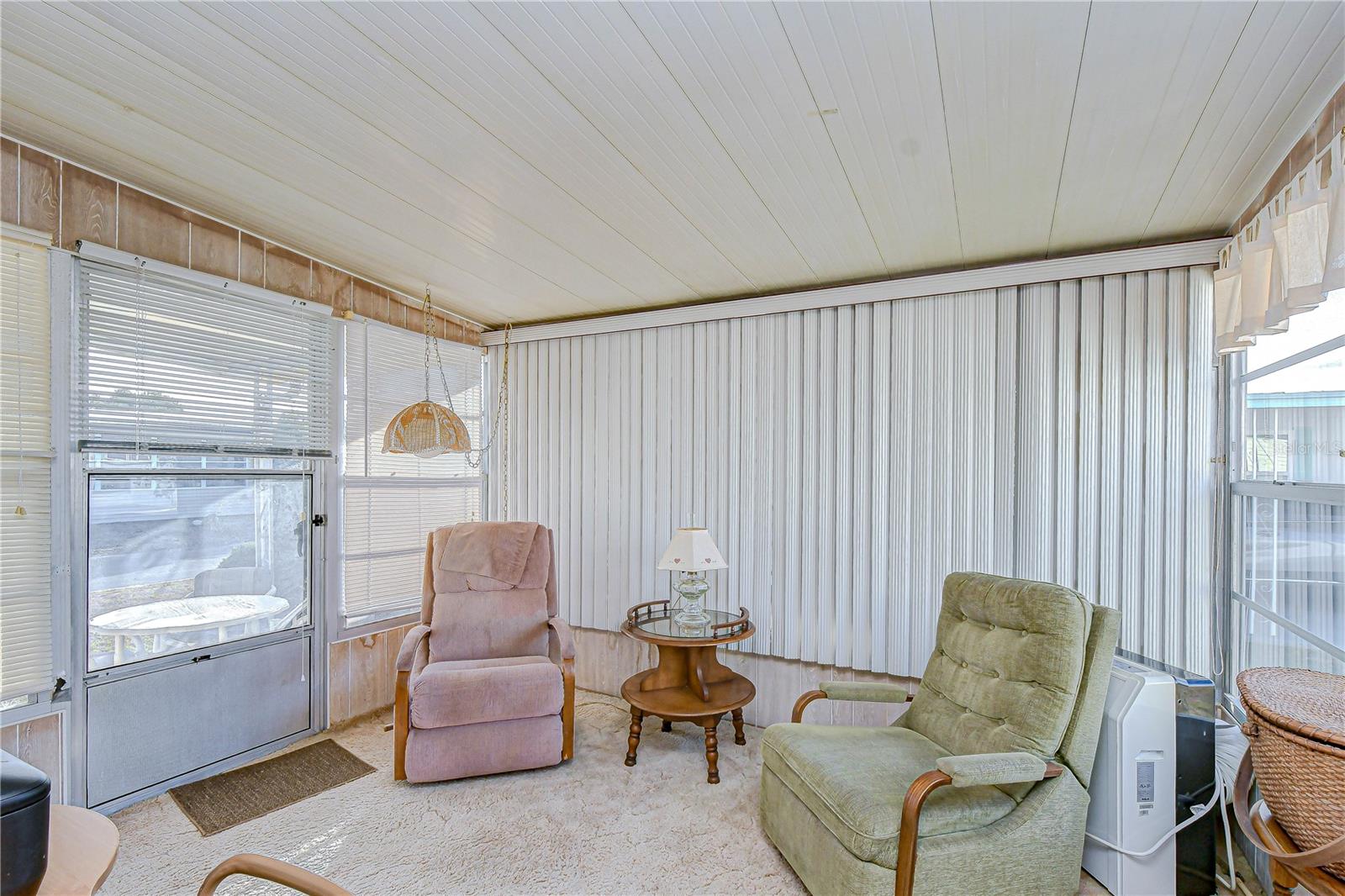35023 ZEPHYR SHORES DR, ZEPHYRHILLS, FL — photo 28
