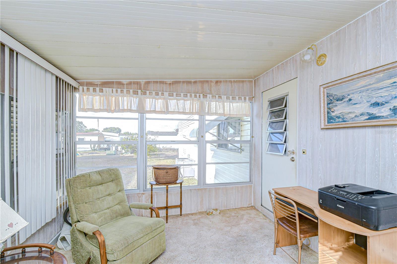 35023 ZEPHYR SHORES DR, ZEPHYRHILLS, FL — photo 30