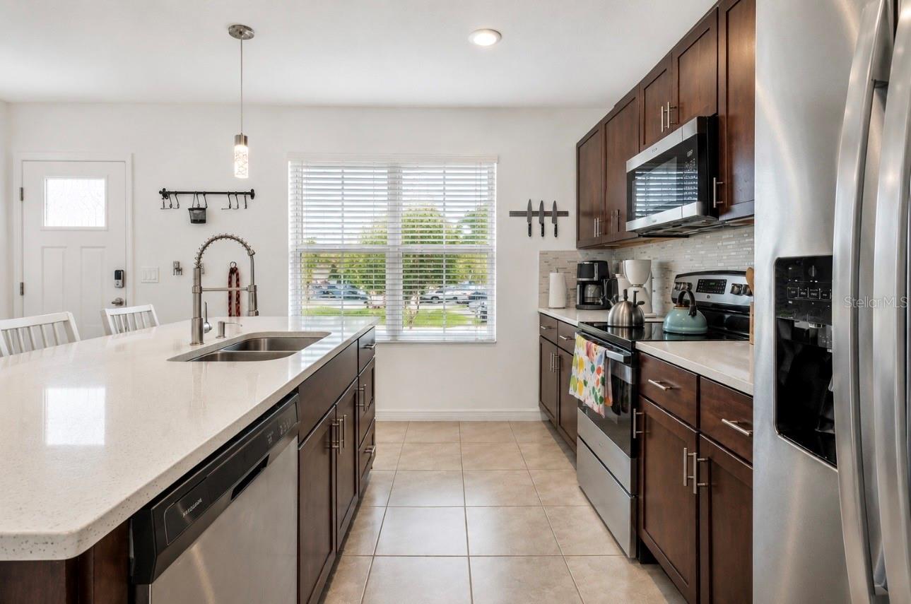 1779 RED CANYON DR, KISSIMMEE, FL — photo 4