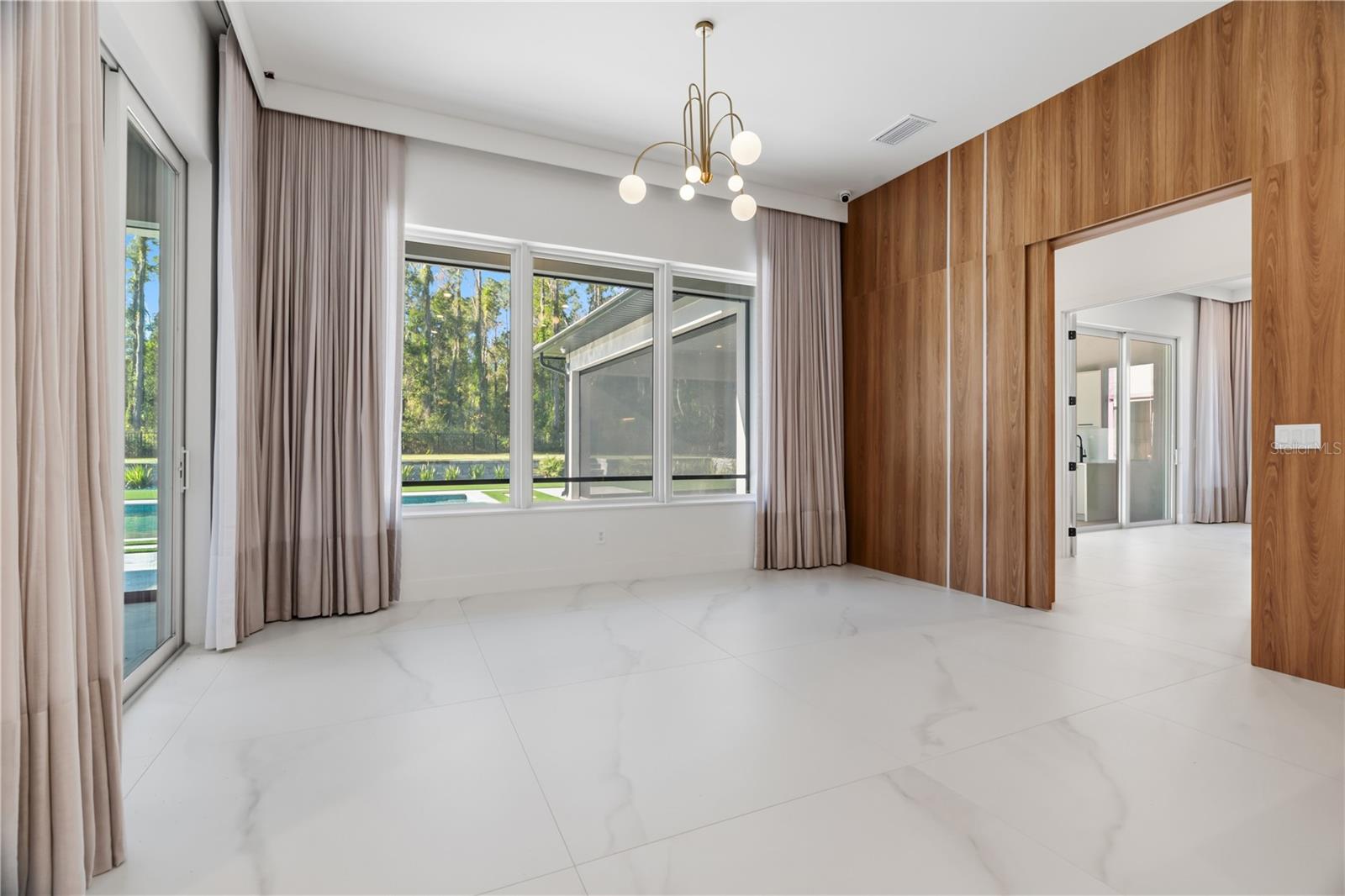 15548 PENDIO DR, BELLA COLLINA, FL — photo 16