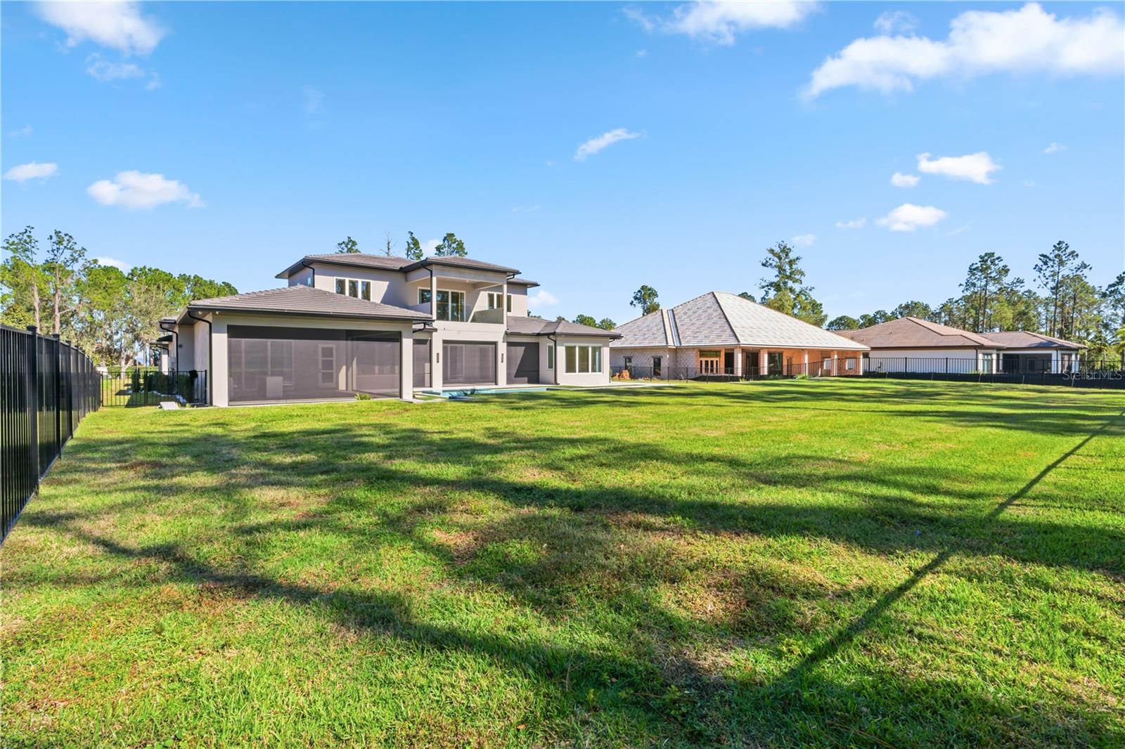 15548 PENDIO DR, BELLA COLLINA, FL — photo 146