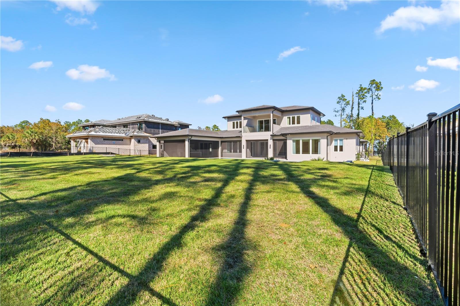 15548 PENDIO DR, BELLA COLLINA, FL — photo 150