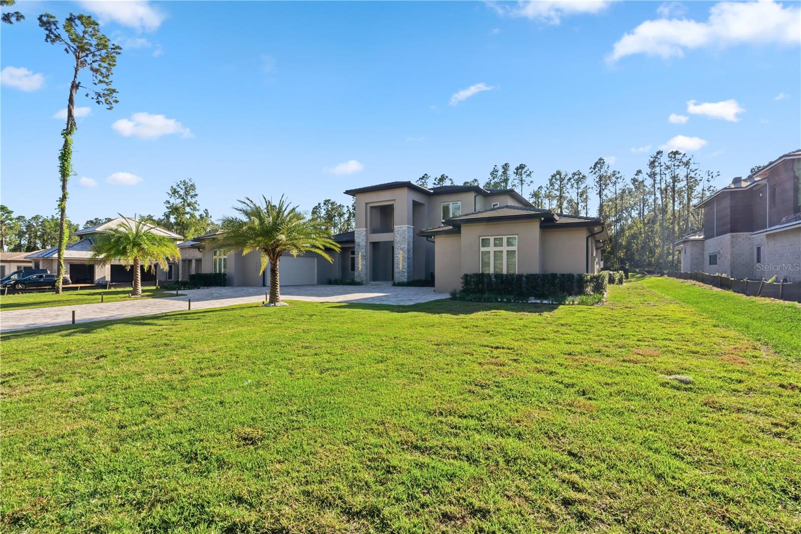 15548 PENDIO DR, BELLA COLLINA, FL — photo 158
