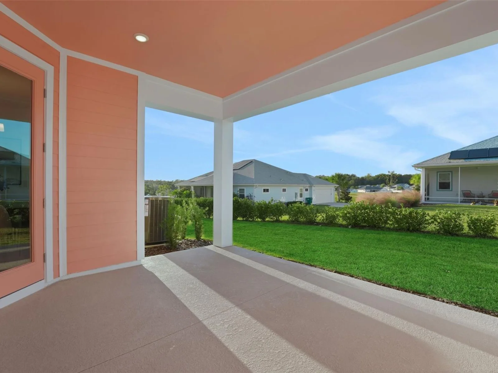 1018 FIESTA KEY CIR, LADY LAKE, FL — photo 12