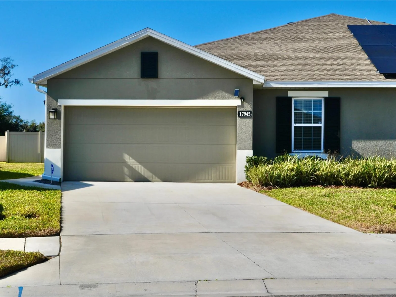 17945 TURNING LEAF CIR, LAND O LAKES, FL — photo 25